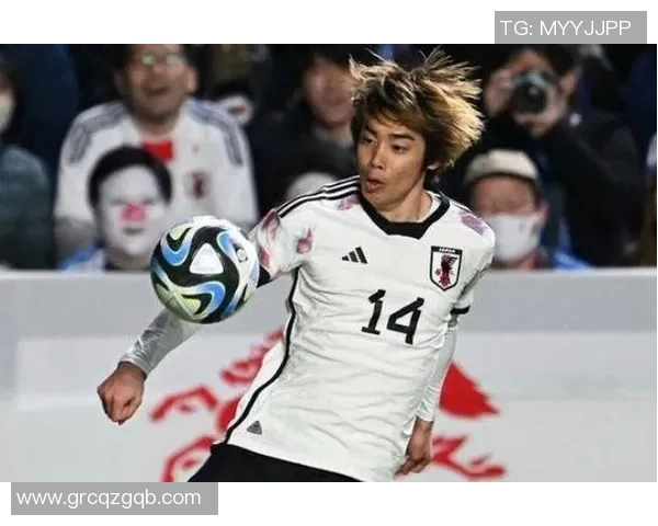 日本足球球星全名单解析及其在国际赛场的表现与影响 日本足球球星全名单解析及其在国际赛场的表现与影响