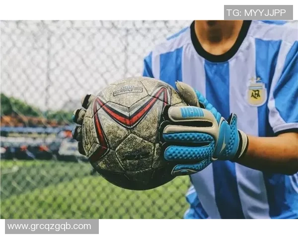 星空闪耀激情足球梦 足球星空球衣点亮赛场新风潮 星空闪耀激情足球梦 足球星空球衣点亮赛场新风潮