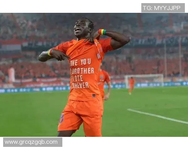 河北足球明星闪耀赛场 展现力量与荣耀的精彩瞬间 河北足球明星闪耀赛场 展现力量与荣耀的精彩瞬间